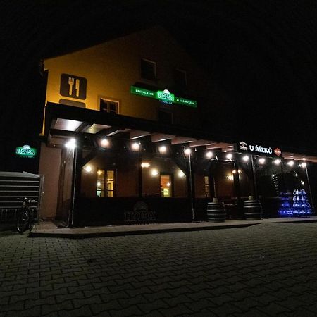 Penzion U Rizku Rapotin Экстерьер фото